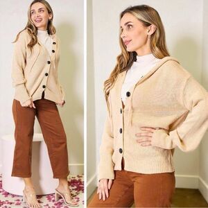 Woven Right Tan Button-Down Long Sleeve Hooded Sweater NWT